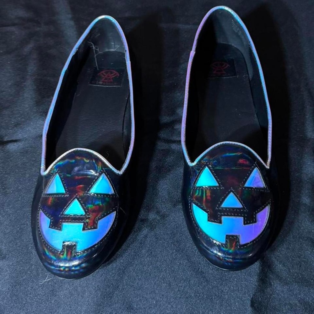 Strange Cvlt Black and‎ purple holographic pumpkin flats Size 10 Womens